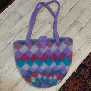 Wool Carry All With Inside Pockets